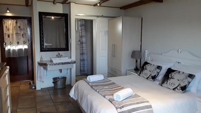12 On Beach Guest House Saldanha Bay Εξωτερικό φωτογραφία