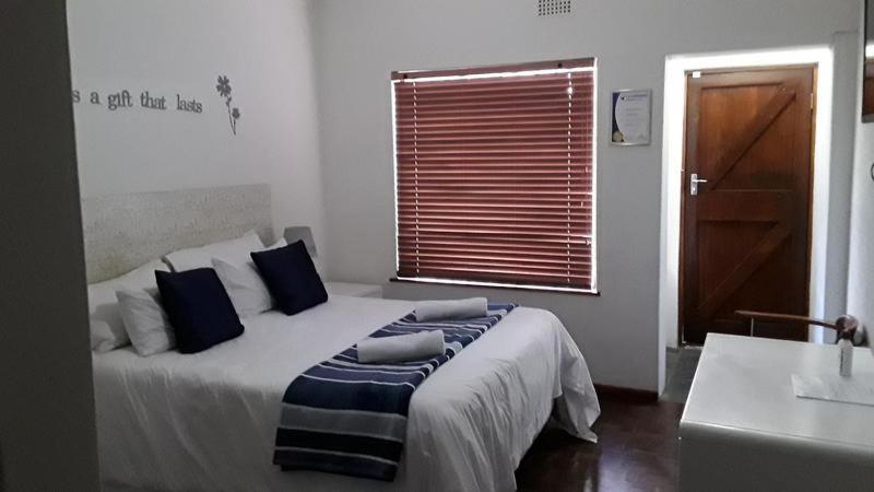 12 On Beach Guest House Saldanha Bay Εξωτερικό φωτογραφία