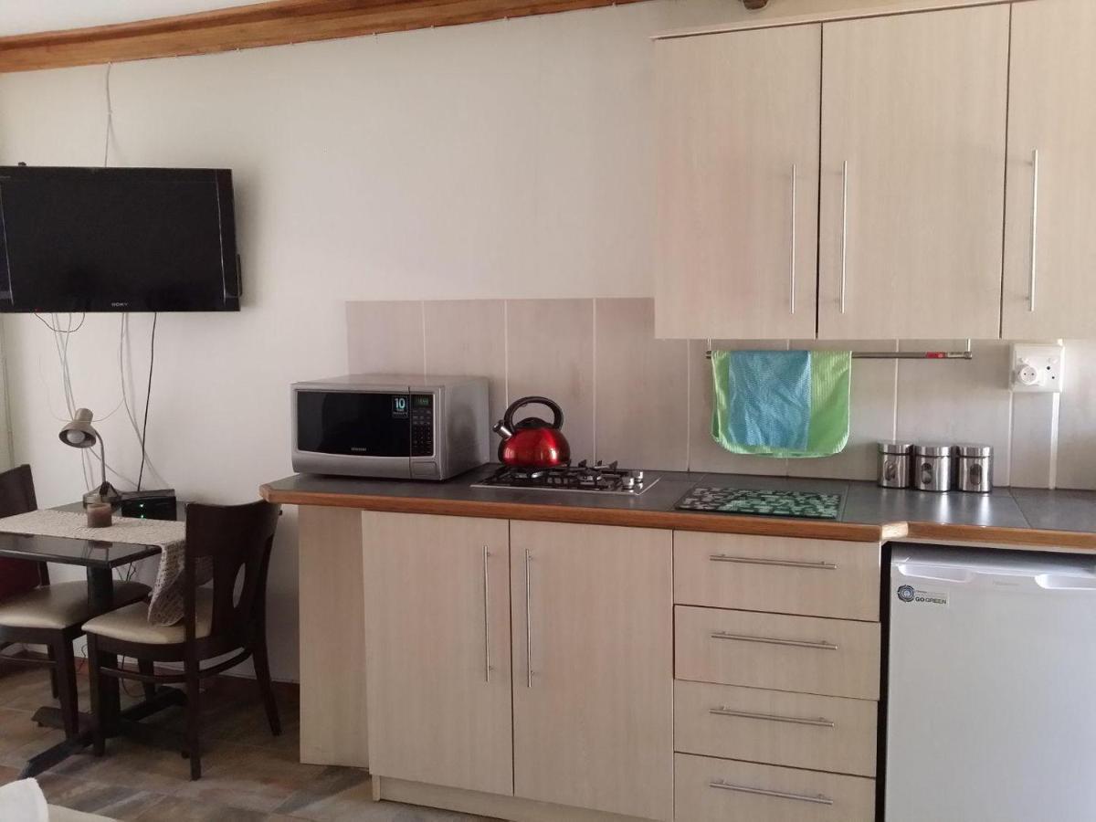 12 On Beach Guest House Saldanha Bay Εξωτερικό φωτογραφία