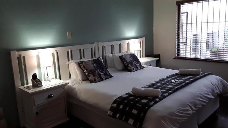12 On Beach Guest House Saldanha Bay Εξωτερικό φωτογραφία