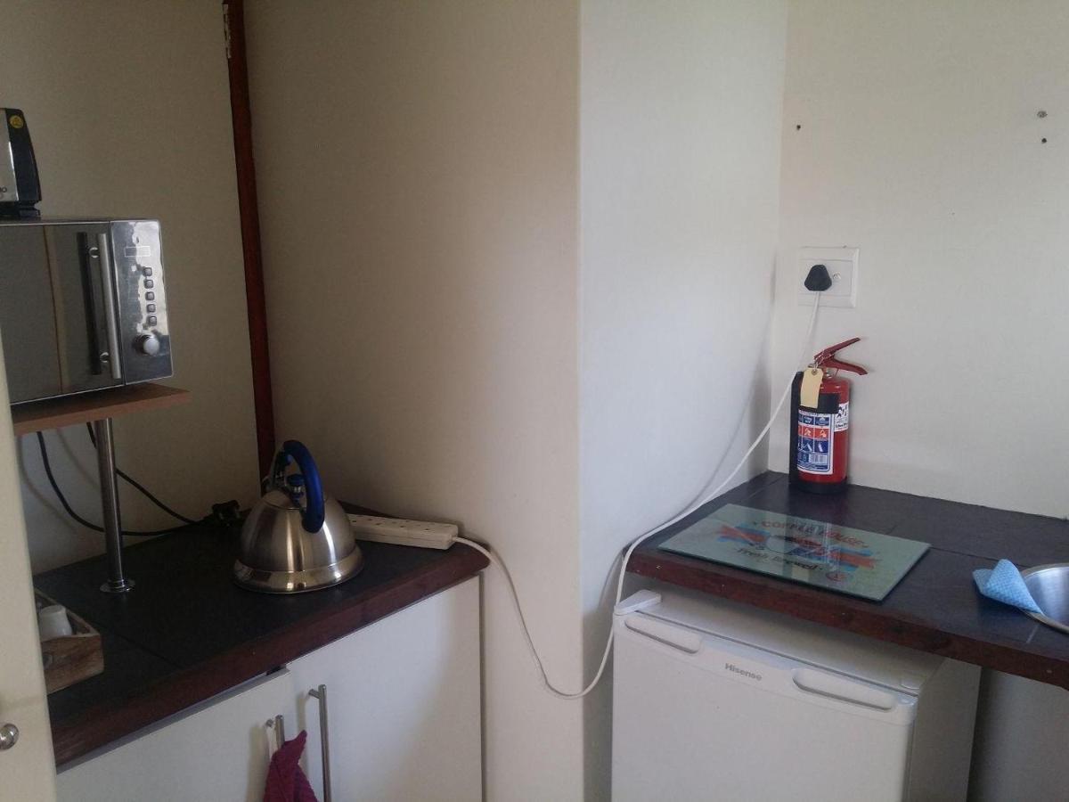 12 On Beach Guest House Saldanha Bay Εξωτερικό φωτογραφία