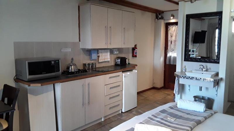 12 On Beach Guest House Saldanha Bay Εξωτερικό φωτογραφία