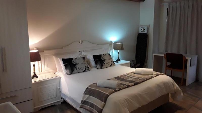 12 On Beach Guest House Saldanha Bay Εξωτερικό φωτογραφία