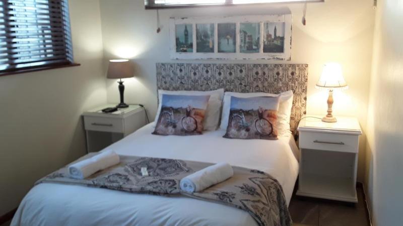12 On Beach Guest House Saldanha Bay Εξωτερικό φωτογραφία