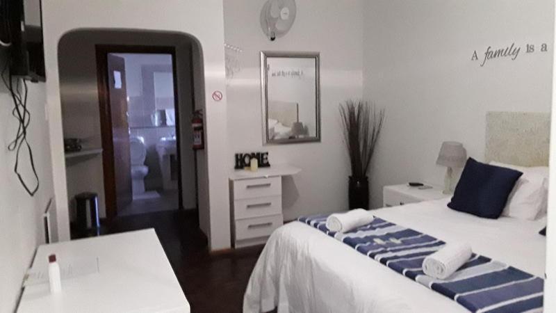12 On Beach Guest House Saldanha Bay Εξωτερικό φωτογραφία