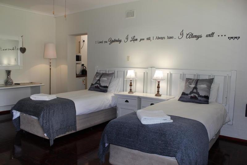 12 On Beach Guest House Saldanha Bay Εξωτερικό φωτογραφία